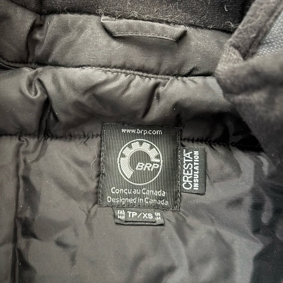 Woman’s XS skidoo coat - Picture 7 of 8